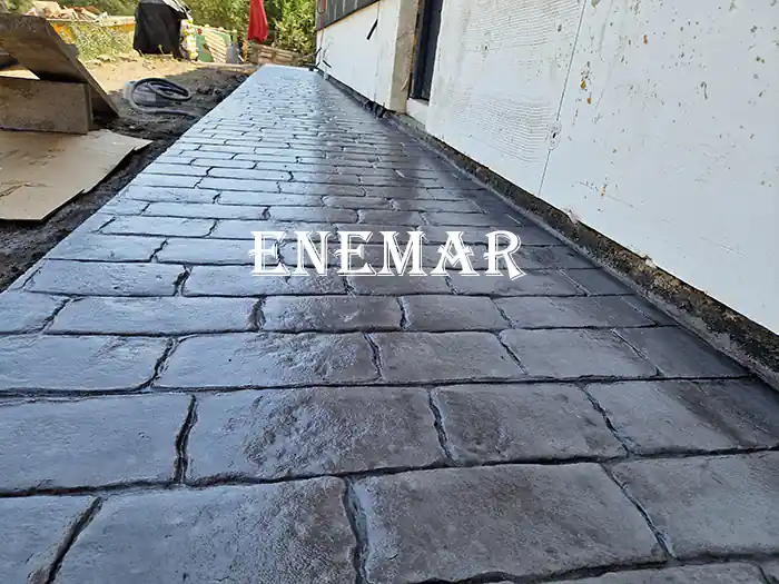 Obra de hormigón impreso en El Boalo
