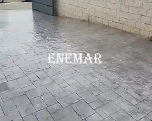 Obra de hormigón impreso en Villalbilla