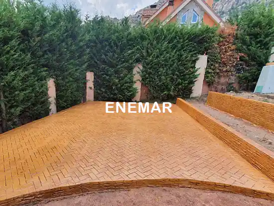 Obra de hormigón impreso en Miraflores de la Sierra