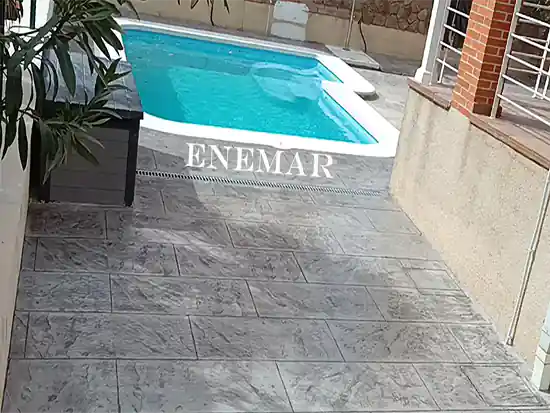 Obra de hormigón impreso en San Fernando de Henares